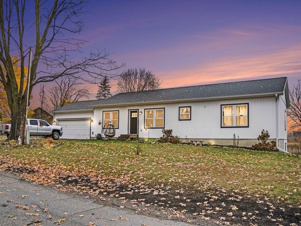 15810 Gorton Road, Grass Lake, MI 49240