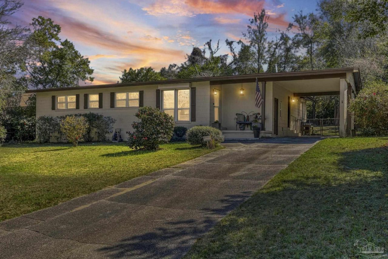 4907 Springhill Dr, Pensacola, FL 32503 Main Photo