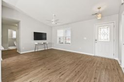 315 Kildare Ct.  photo 4