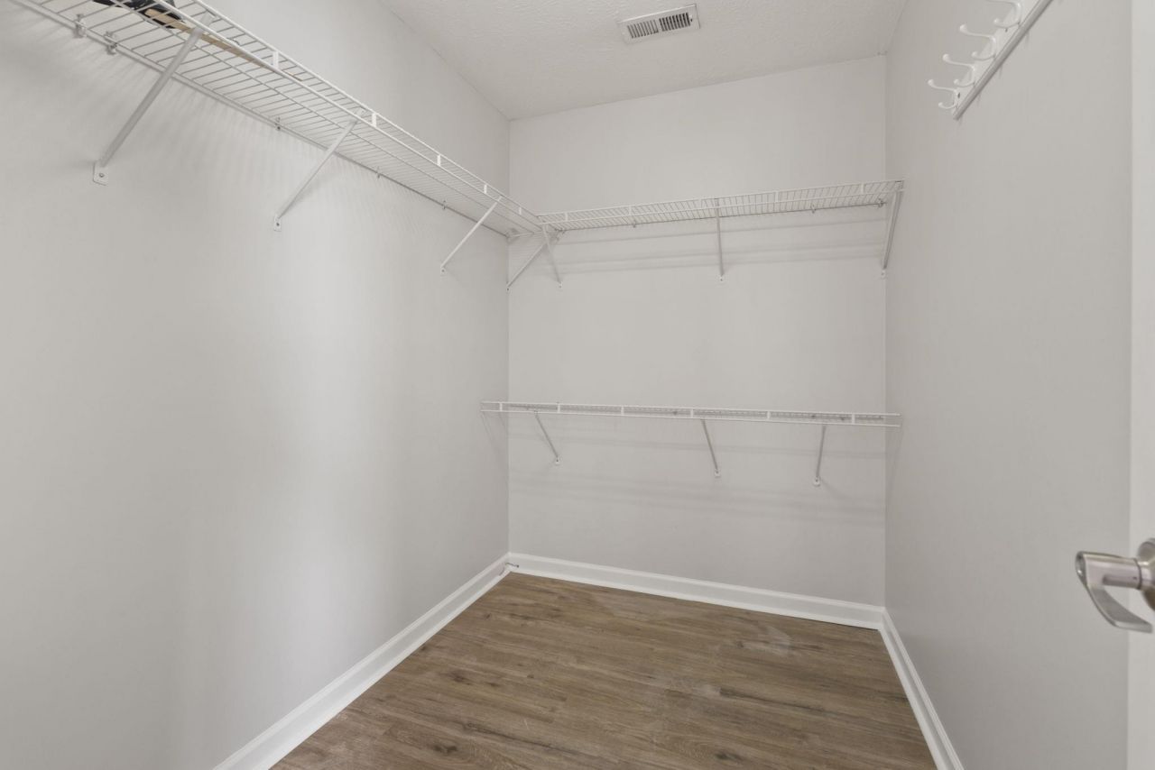 315 Kildare Ct.  Photo 23