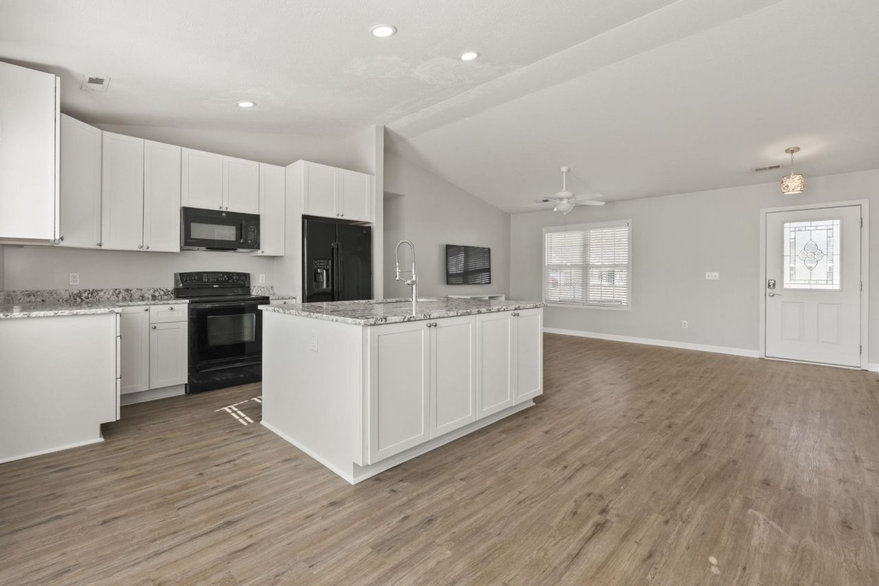 315 Kildare Ct.  Photo 33