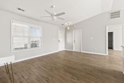 315 Kildare Ct.  photo 4