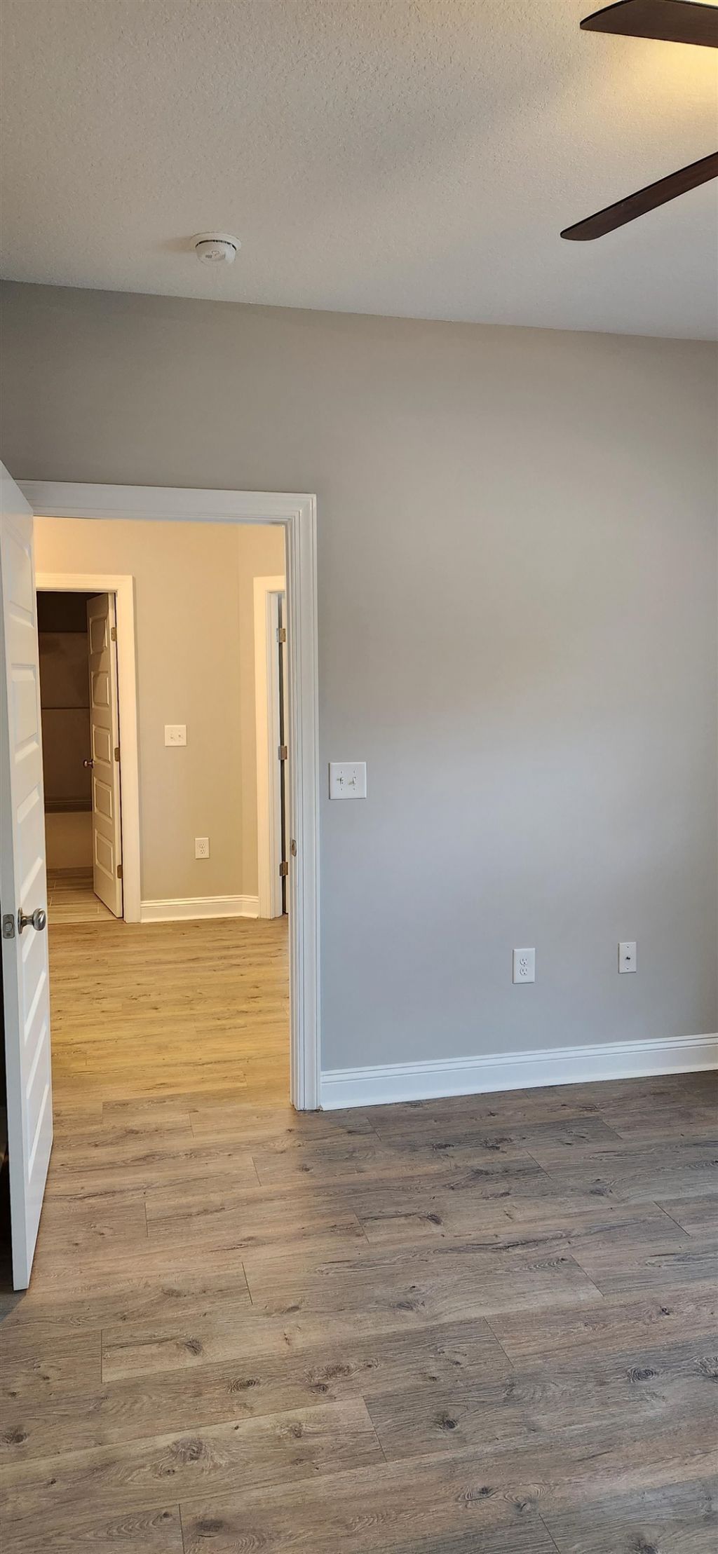 1144 Freeboard St. Photo 39