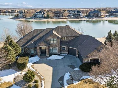 519 S 249 Circle, Waterloo, NE 68069