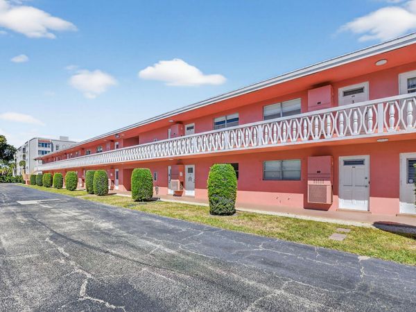 300 NE 20th Street, Unit 7060, Boca Raton, FL 33431