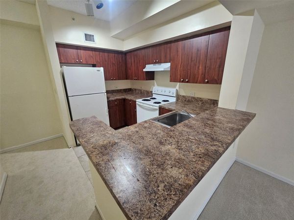 2961 NE 185th St, Unit 1609, Miami, FL 33180