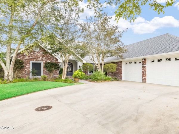 116 Midland Drive, Lafayette, LA 70506