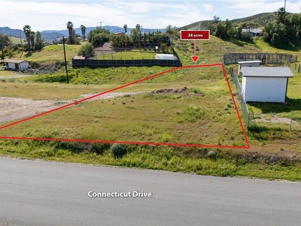 1 Connecticut Drive, Quail Valley, CA 92587