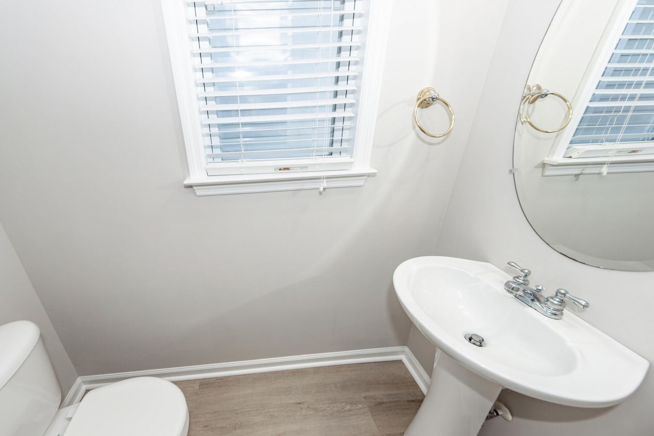 102 Dandelion Street Photo 21