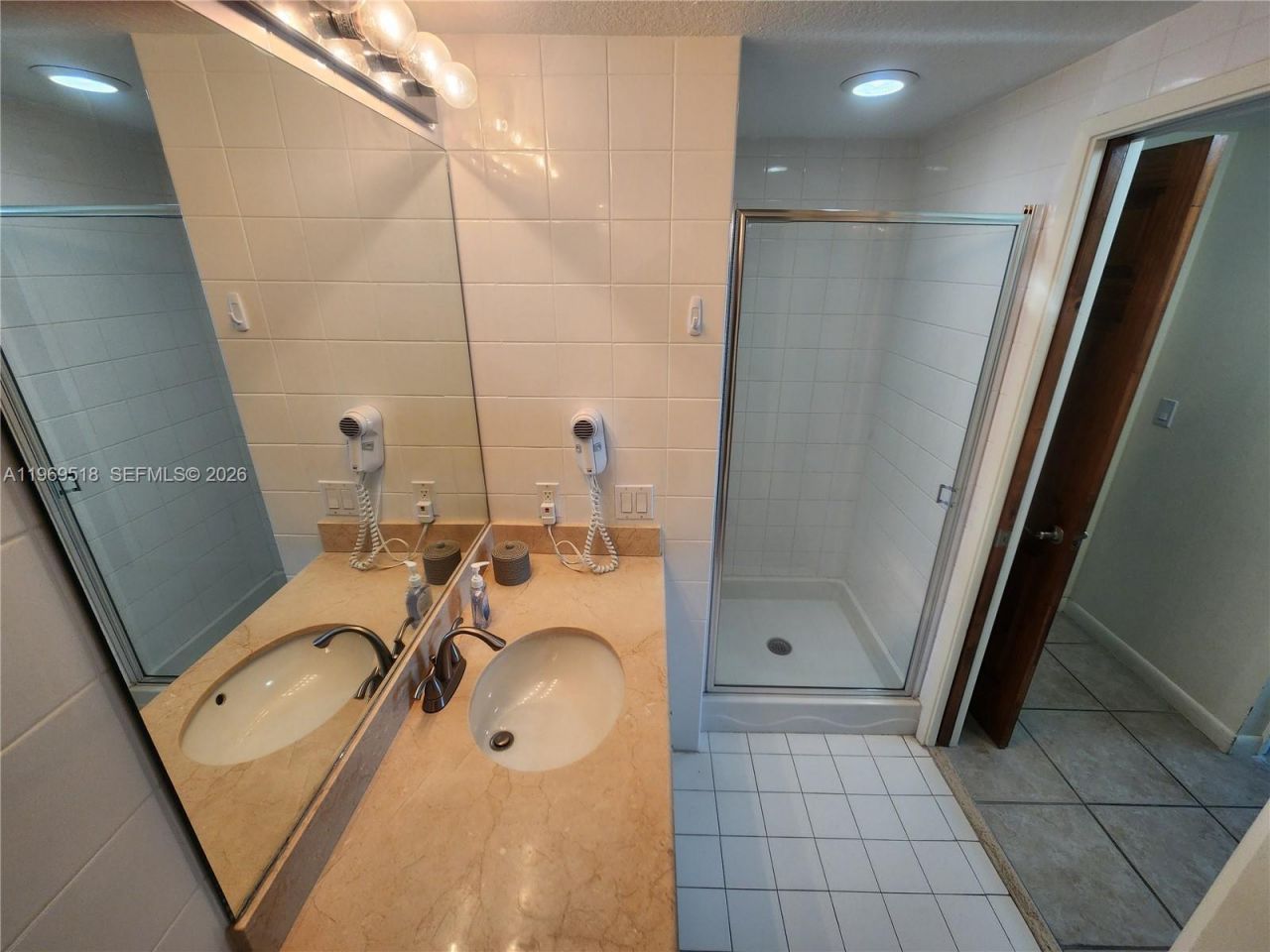 18100 N Bay Rd , Unit PH7, Sunny Isles Beach, FL 33160 Photo