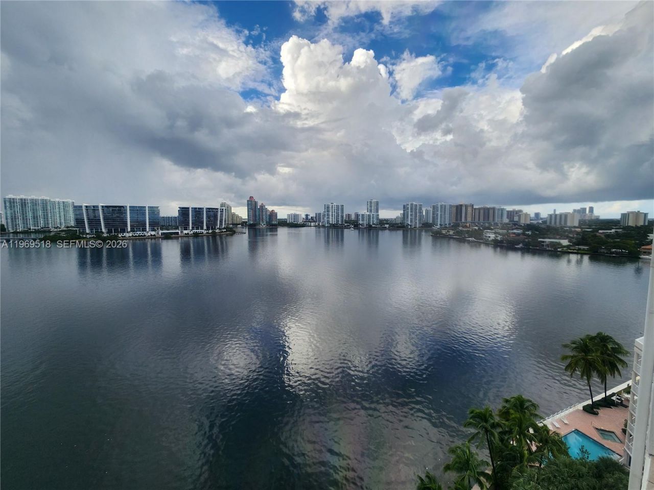 18100 N Bay Rd , Unit PH7, Sunny Isles Beach, FL 33160 Photo