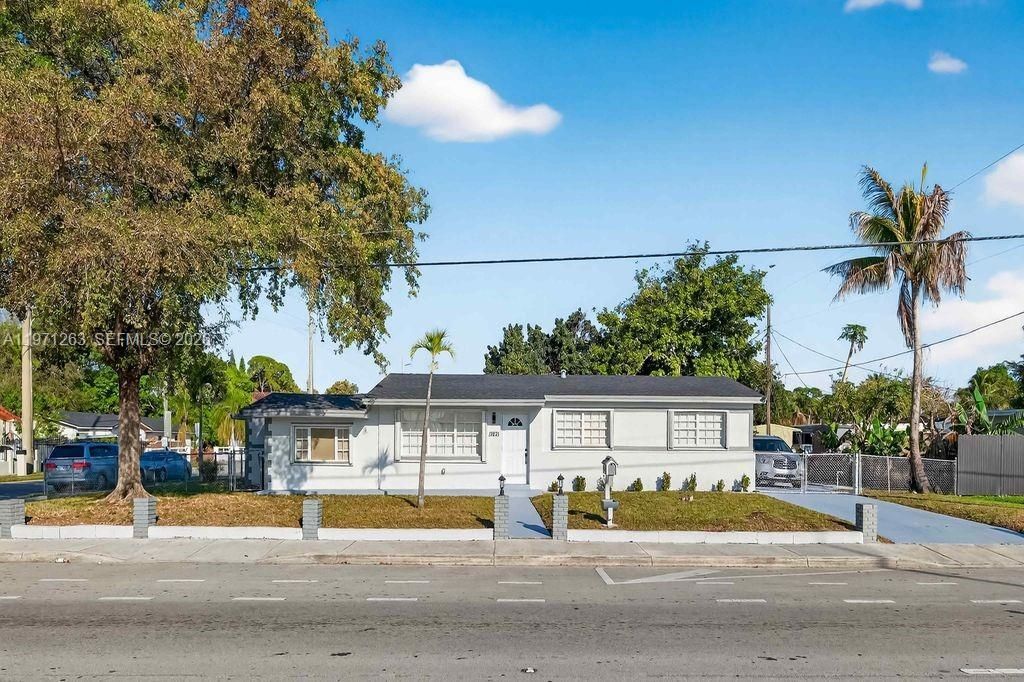 17821 NW 22nd Ave, Miami Gardens, FL 33056 Photo