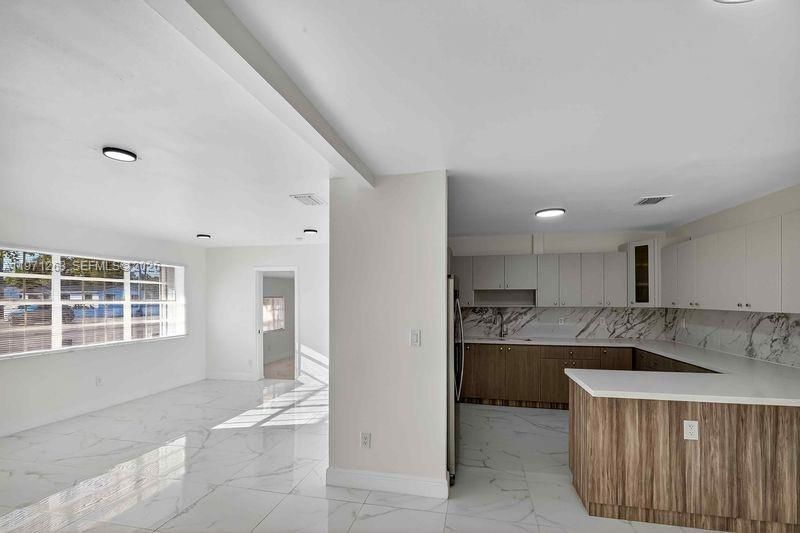 17821 NW 22nd Ave, Miami Gardens, FL 33056 Photo