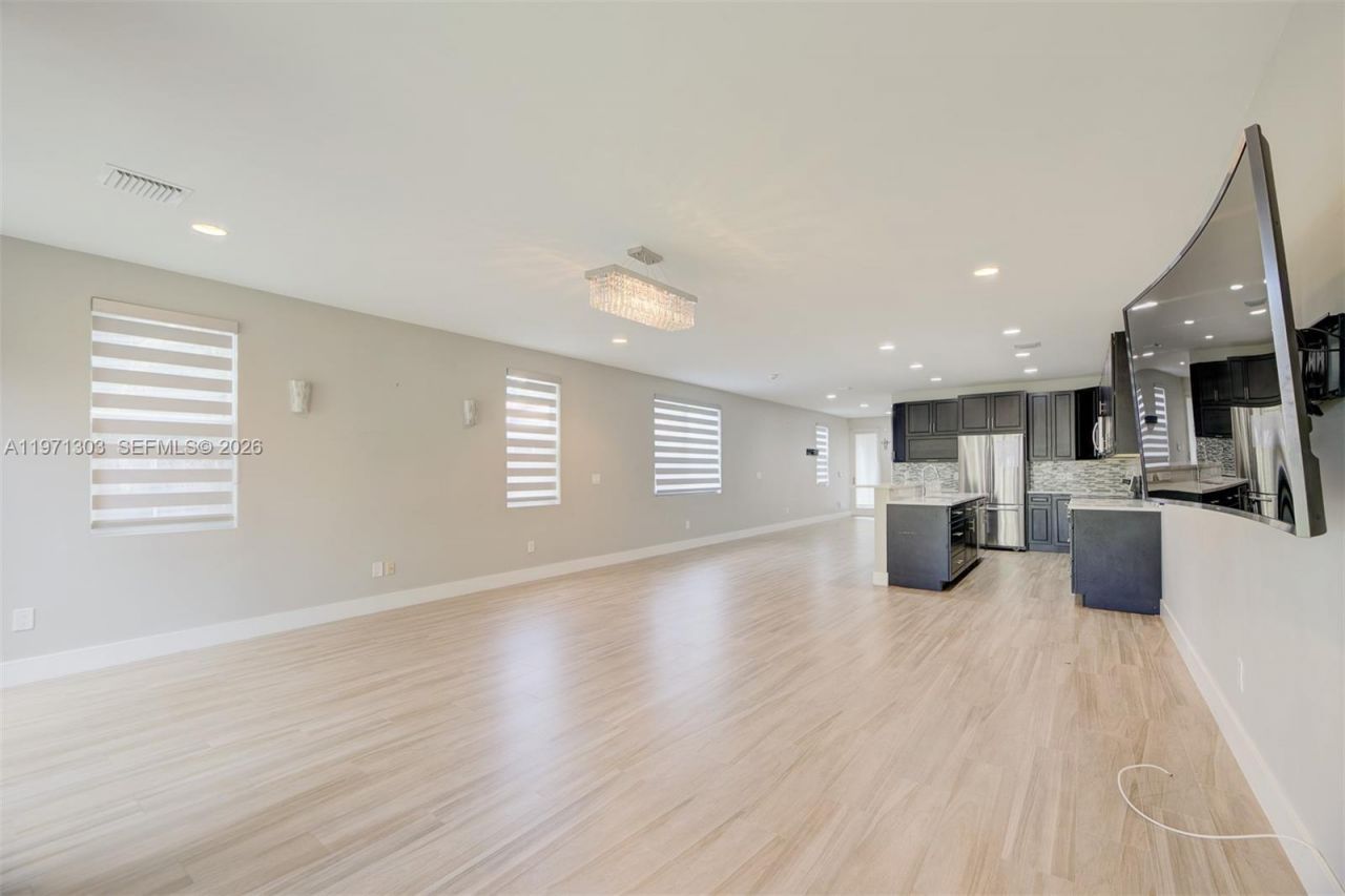 619 SW 17th St , Unit 619, Fort Lauderdale, FL 33315 Photo