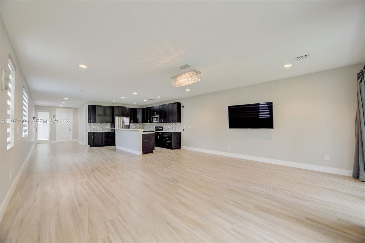 619 SW 17th St , Unit 619, Fort Lauderdale, FL 33315 Photo