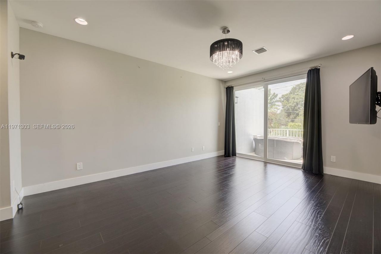 619 SW 17th St , Unit 619, Fort Lauderdale, FL 33315 Photo