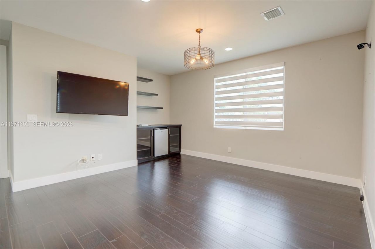 619 SW 17th St , Unit 619, Fort Lauderdale, FL 33315 Photo