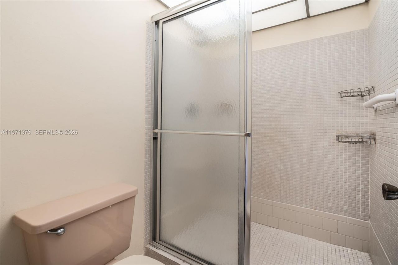 9446 S Belfort Cir, Unit 215, Tamarac, FL 33321 Photo