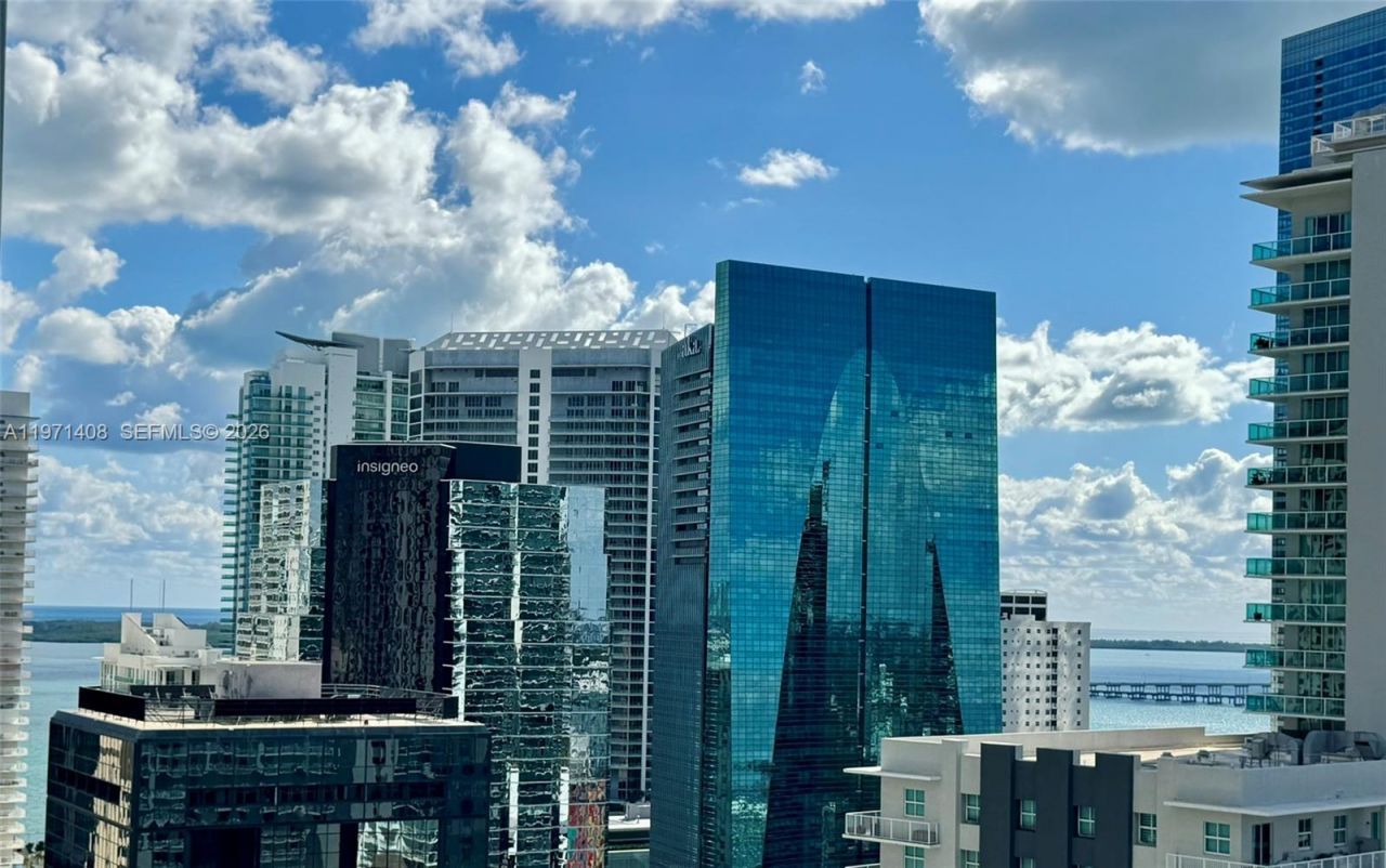 1111 SW 1st Ave , Unit 3018, Miami, FL 33130 Photo