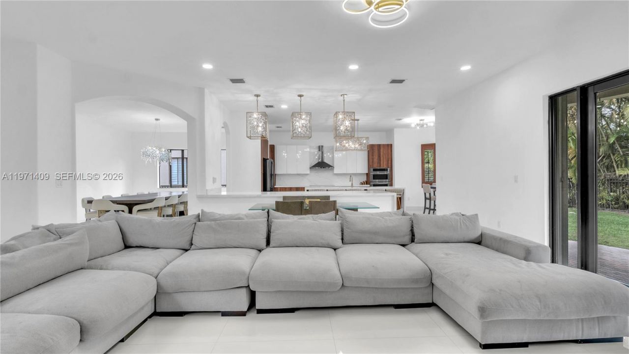 7803 SW 194th Ter, Cutler Bay, FL 33157 Photo