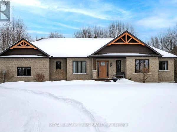 524 Osmond Daley Drive, Ottawa, ON K0A1L0