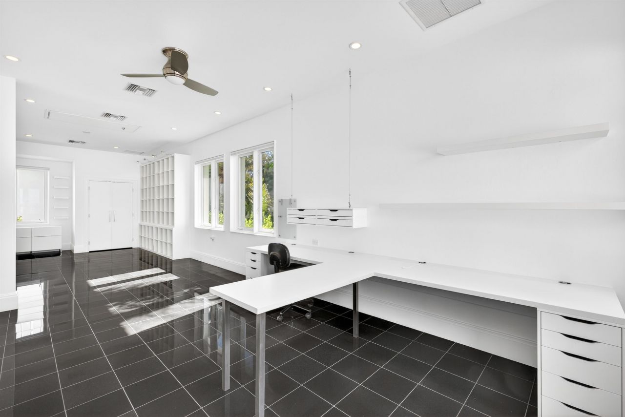 3402 W Riverside Dr, Fort Myers, FL 33901 Photo