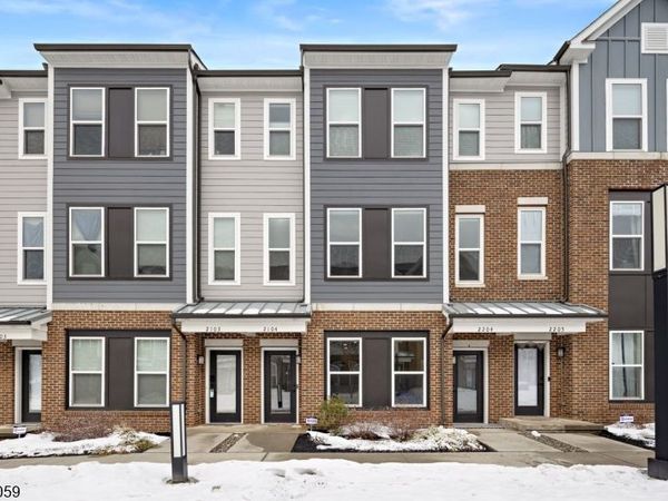 2 Sadie Cir, Unit 2104, Union, NJ 07083