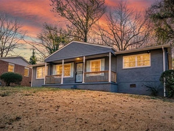 3222 Jamaica Road NW, Atlanta, GA 30318