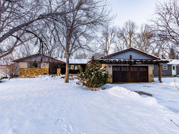 228 1st Street S, Sabin, MN 56580