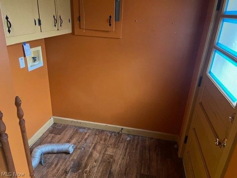 408 W 7th Street, Sycamore, OH 44882 Photo 9