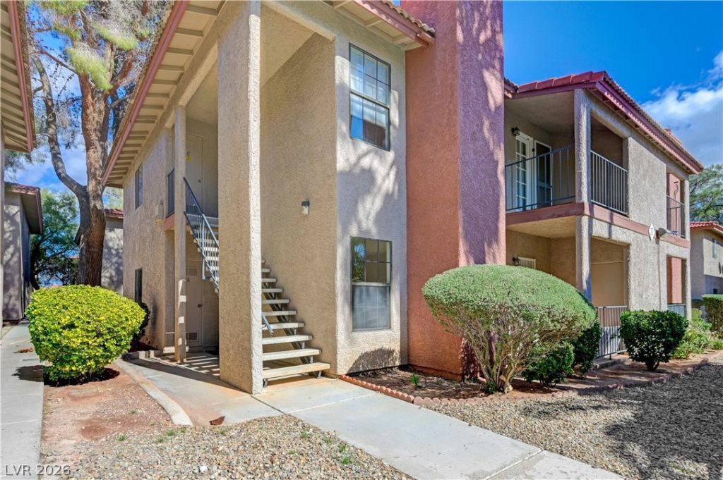 5576 W Rochelle Avenue, Unit 27A, Las Vegas, NV 89103 Main Photo