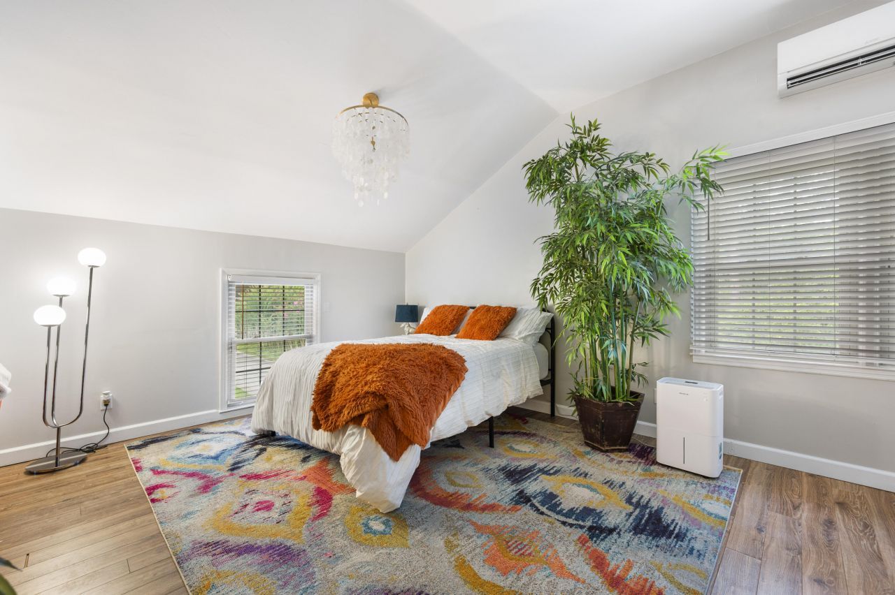 506 Fairington Drive Photo 14