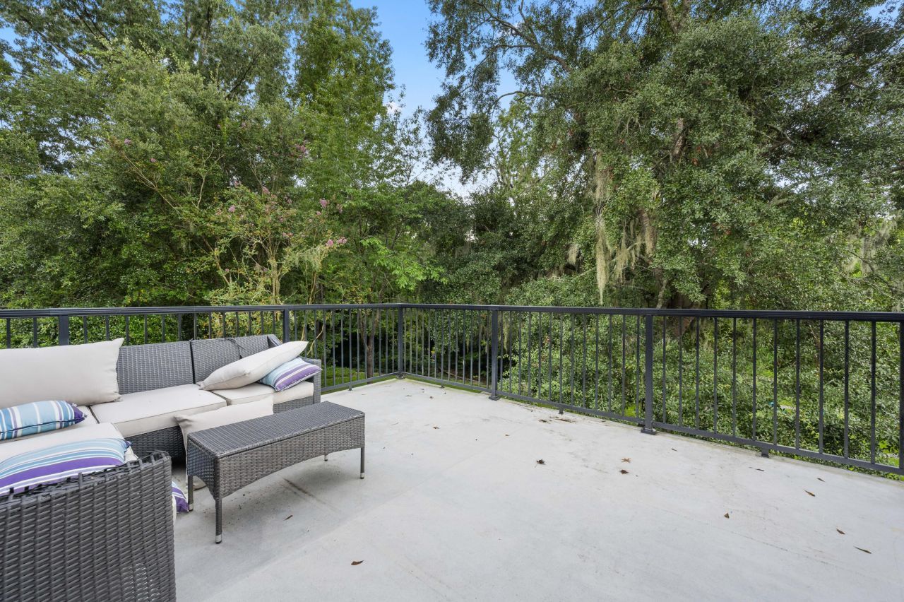 506 Fairington Drive Photo 22