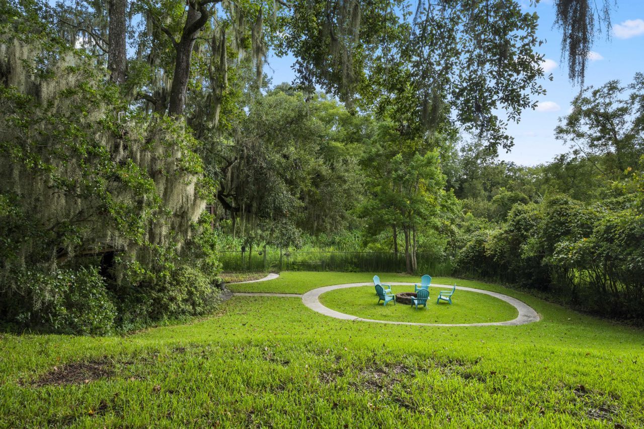 506 Fairington Drive Photo 33