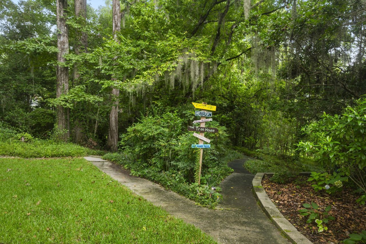 506 Fairington Drive Photo 34