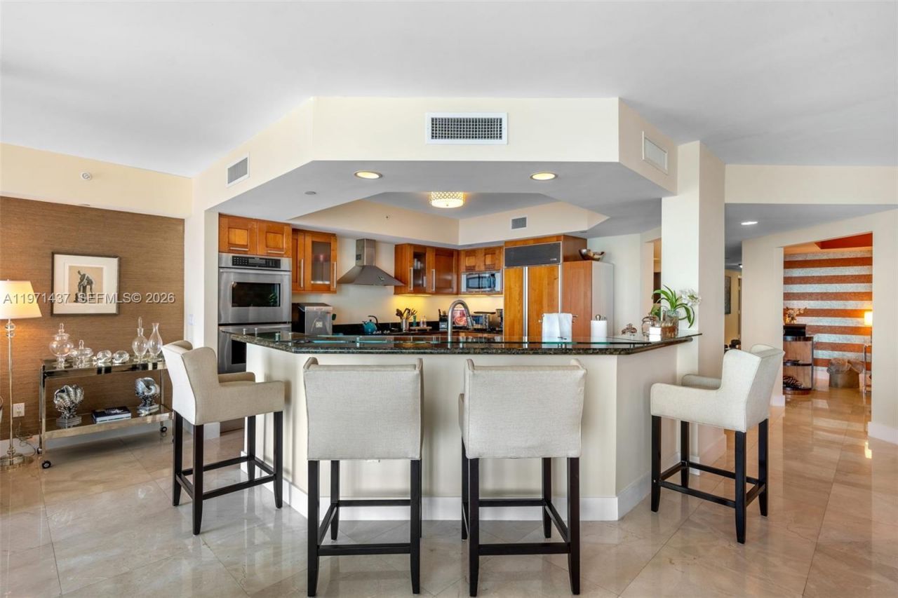 3301 NE 183rd St , Unit 1104, Aventura, FL 33160 Photo