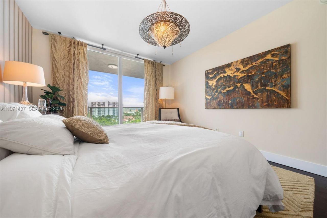 3301 NE 183rd St , Unit 1104, Aventura, FL 33160 Photo