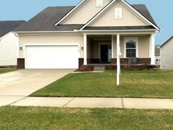 8126 Carston Lane, Green Oak Twp, MI 48116