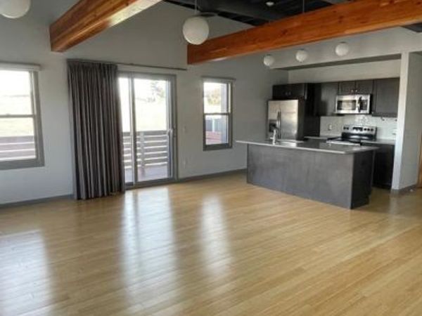 510 N Main St, Royal Oak, MI 48067