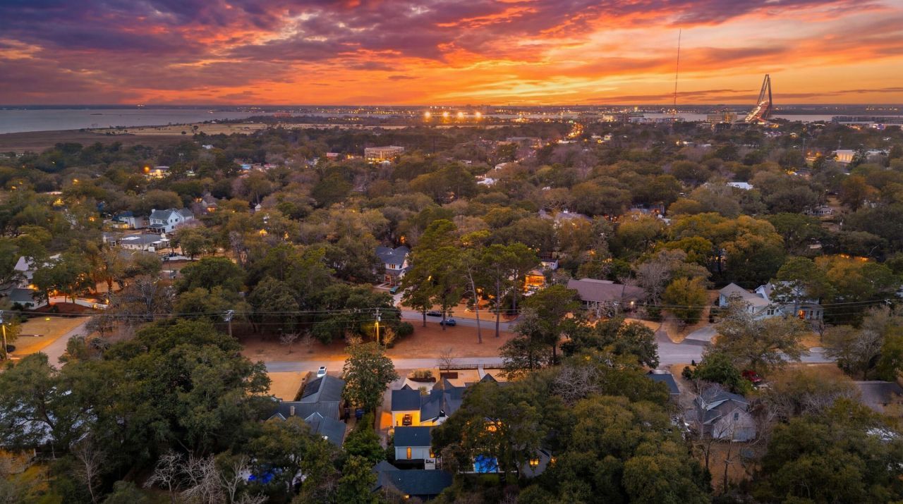 1027 Lakeview Drive Photo 100