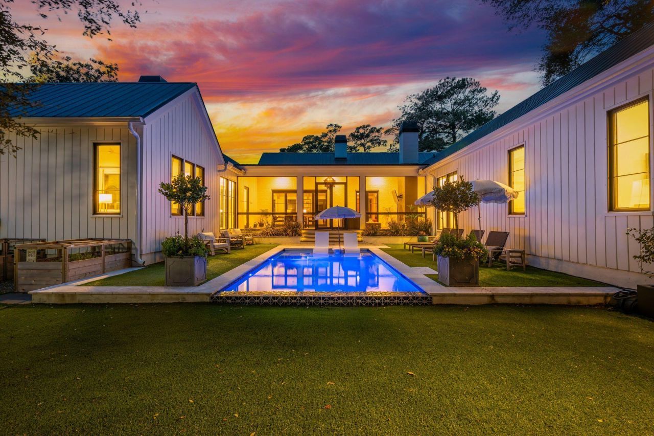 1027 Lakeview Drive Photo 6