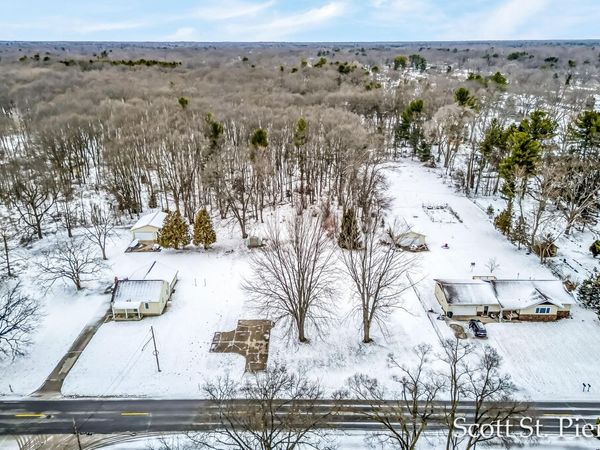 1656 Fenner Road, Muskegon, MI 49445