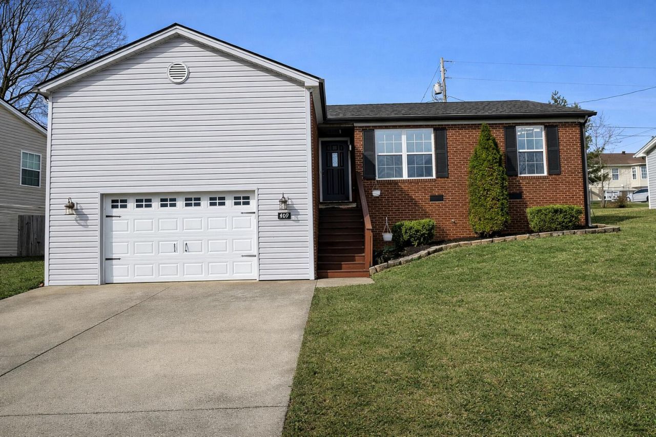 409 Briar Patch Lane, Frankfort, KY 40601 Main Photo