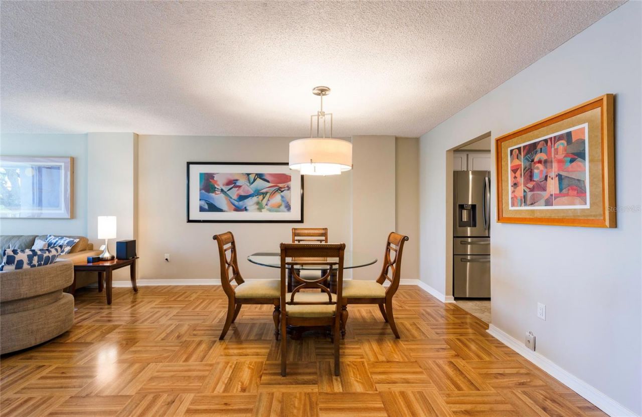 700 Beach Drive Ne, Unit 406, Saint Petersburg, FL 33701 Photo