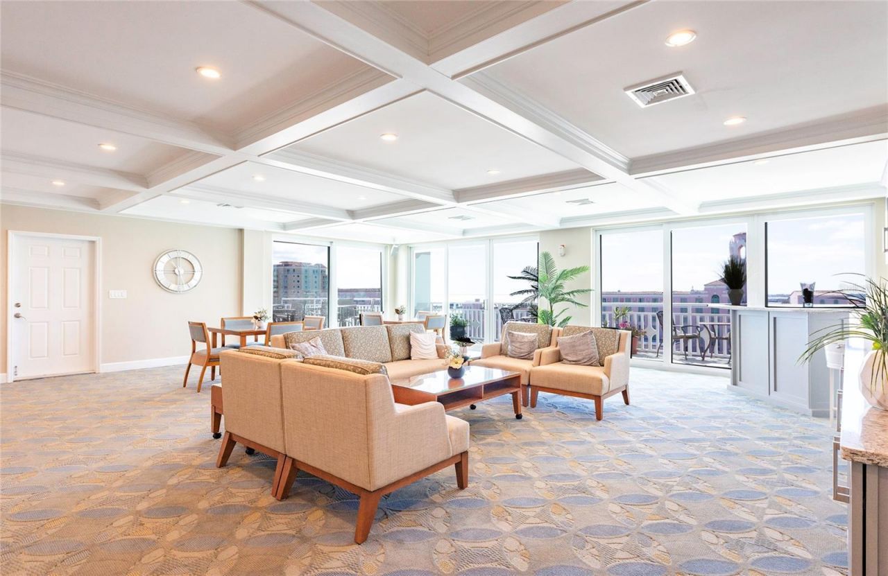 700 Beach Drive Ne, Unit 406, Saint Petersburg, FL 33701 Photo