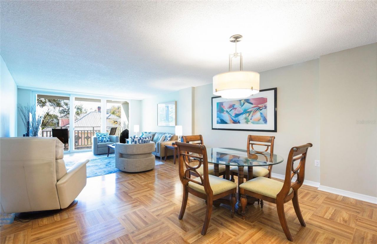 700 Beach Drive Ne, Unit 406, Saint Petersburg, FL 33701 Photo