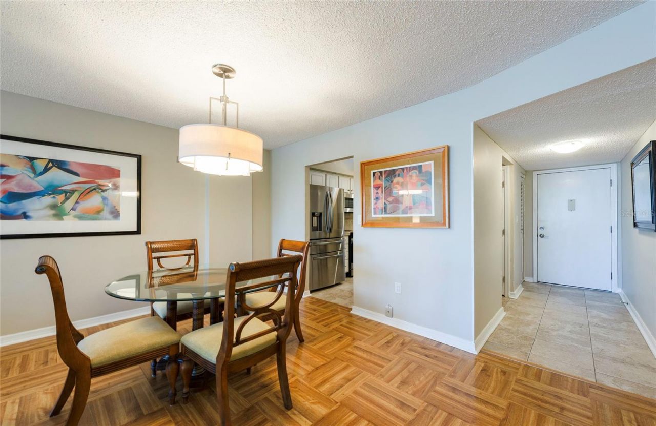 700 Beach Drive Ne, Unit 406, Saint Petersburg, FL 33701 Photo