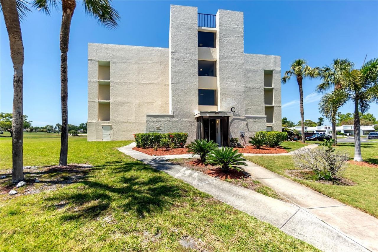 4119 61st Avenue Terrace W, Unit 102, Bradenton, FL 34210 Photo