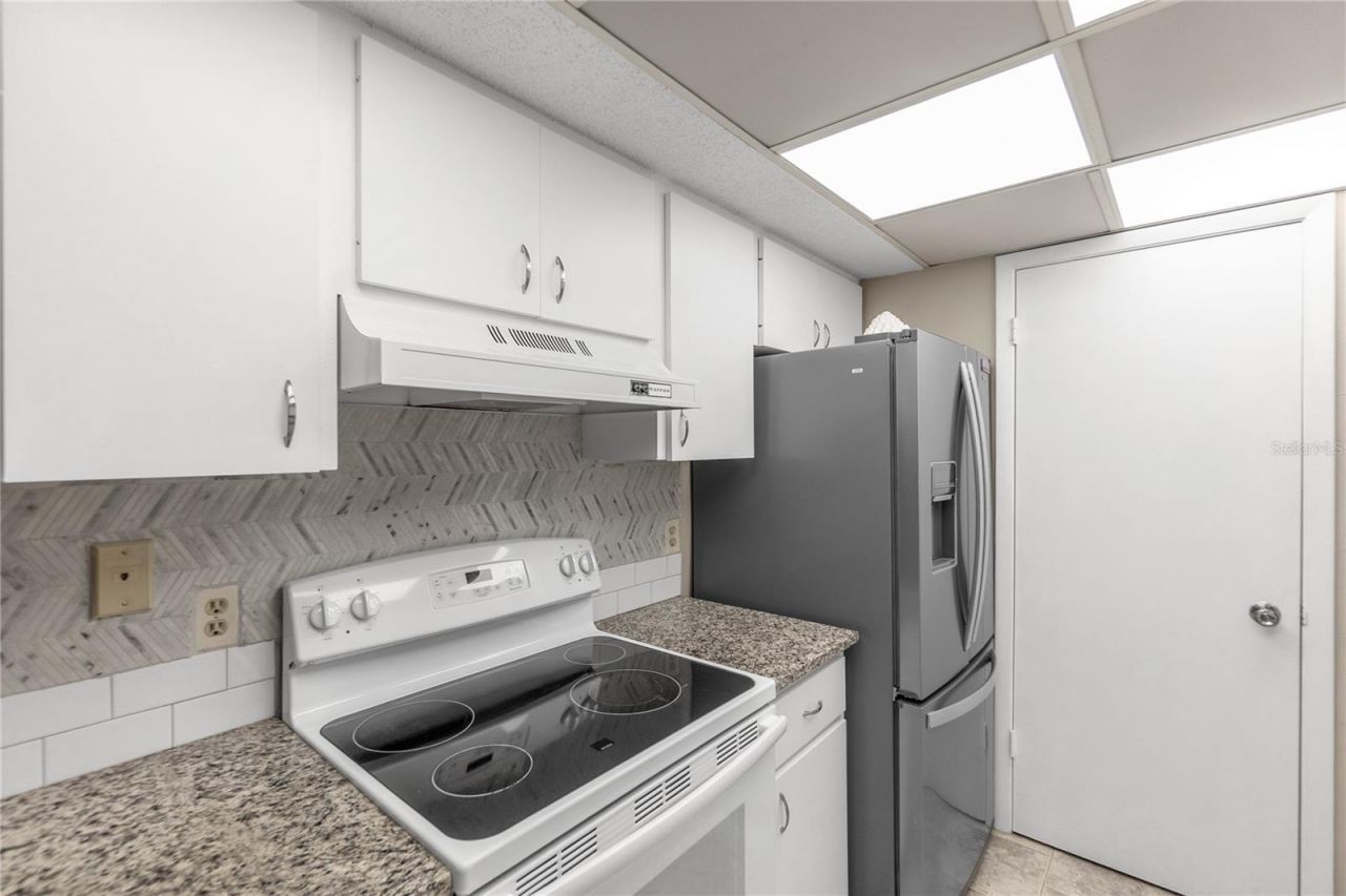 4119 61st Avenue Terrace W, Unit 102, Bradenton, FL 34210 Photo