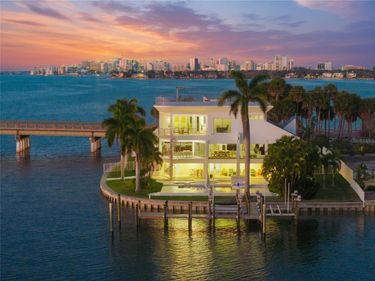 1400 SIESTA DRIVE, SARASOTA, FL 34239